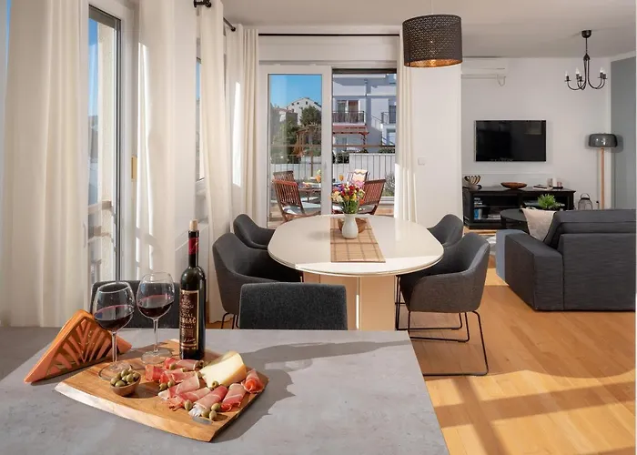 Apartment Sun Hills Split