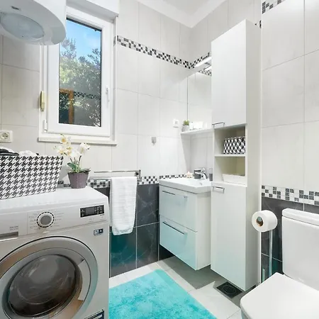 Sun Hills Apartamento