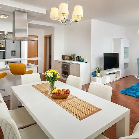 Sun Hills Apartamento Split