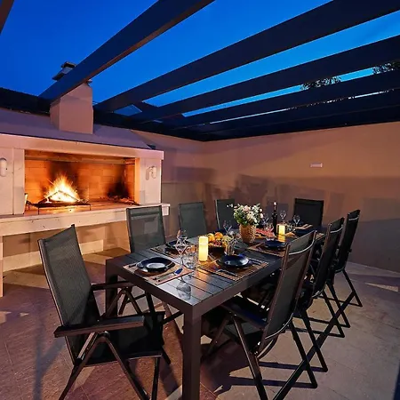 Sun Hills Apartment