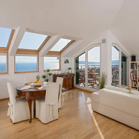 Sun Hills Apartamento Split